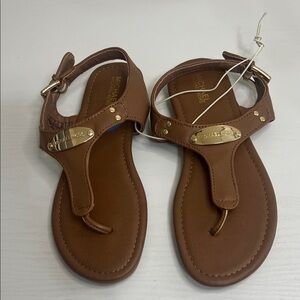 NWOT Michael Kors Tan Sandals with Gold Accents Size 2